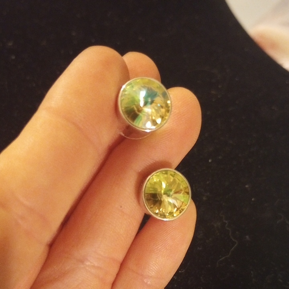 Henri Bendel RARE Post Earrings, Signed
